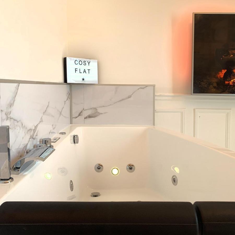 La Marquise - Cosy Flat - Jacuzzi - Senlis Apartment ซ็องลิส ภายนอก รูปภาพ